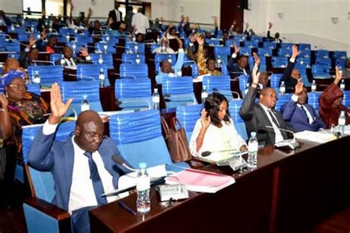 Dans une décision historique, les députés togolais ont opéré une modification constitutionnelle dans la nuit du 25 mars 2024, marquant ainsi un tournant significatif dans l'histoire politique du pays. 